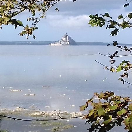 Entre Mont St Michel Et Merveille Vains Ngoại thất bức ảnh