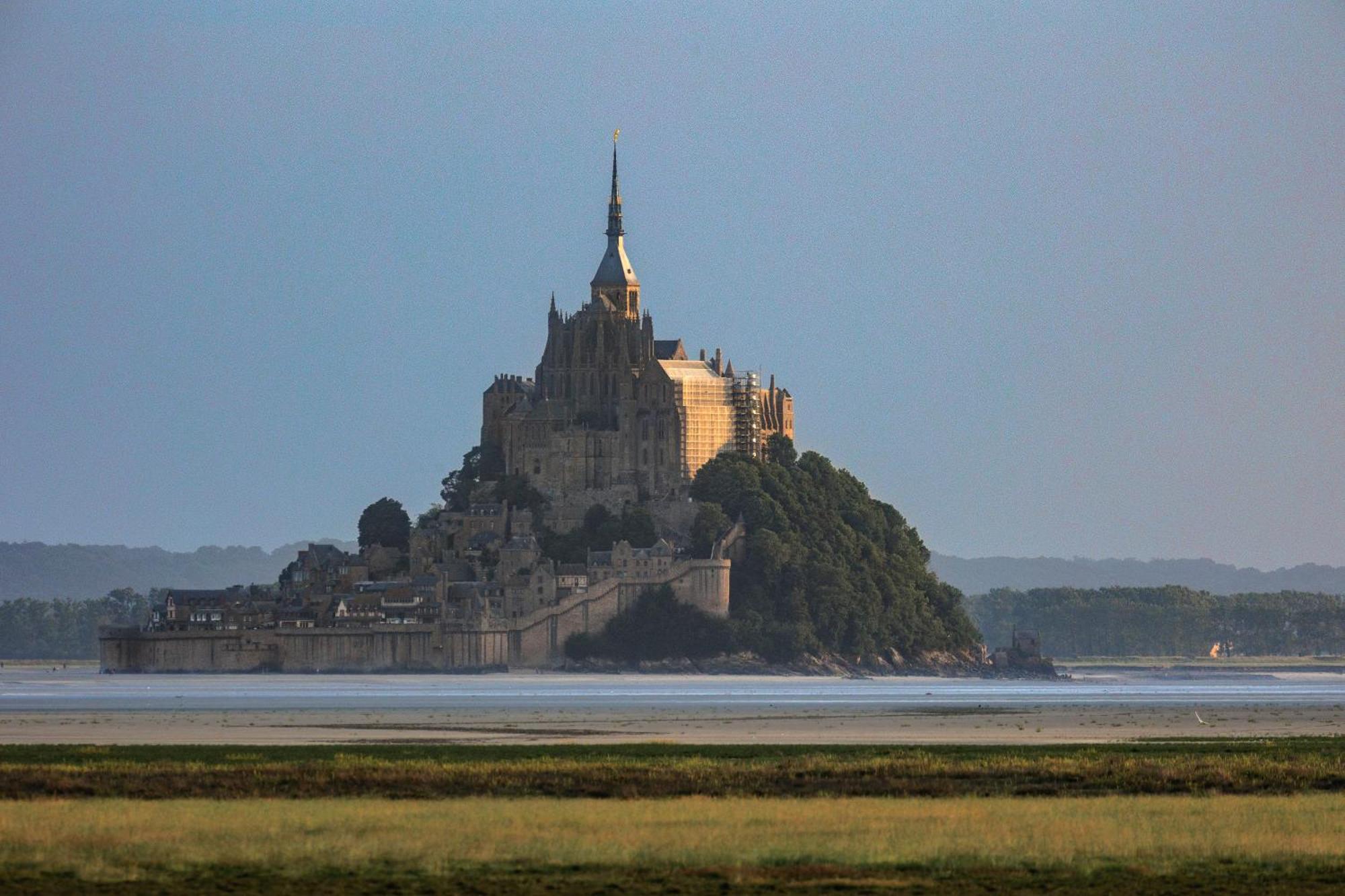 Entre Mont St Michel Et Merveille Vains Ngoại thất bức ảnh