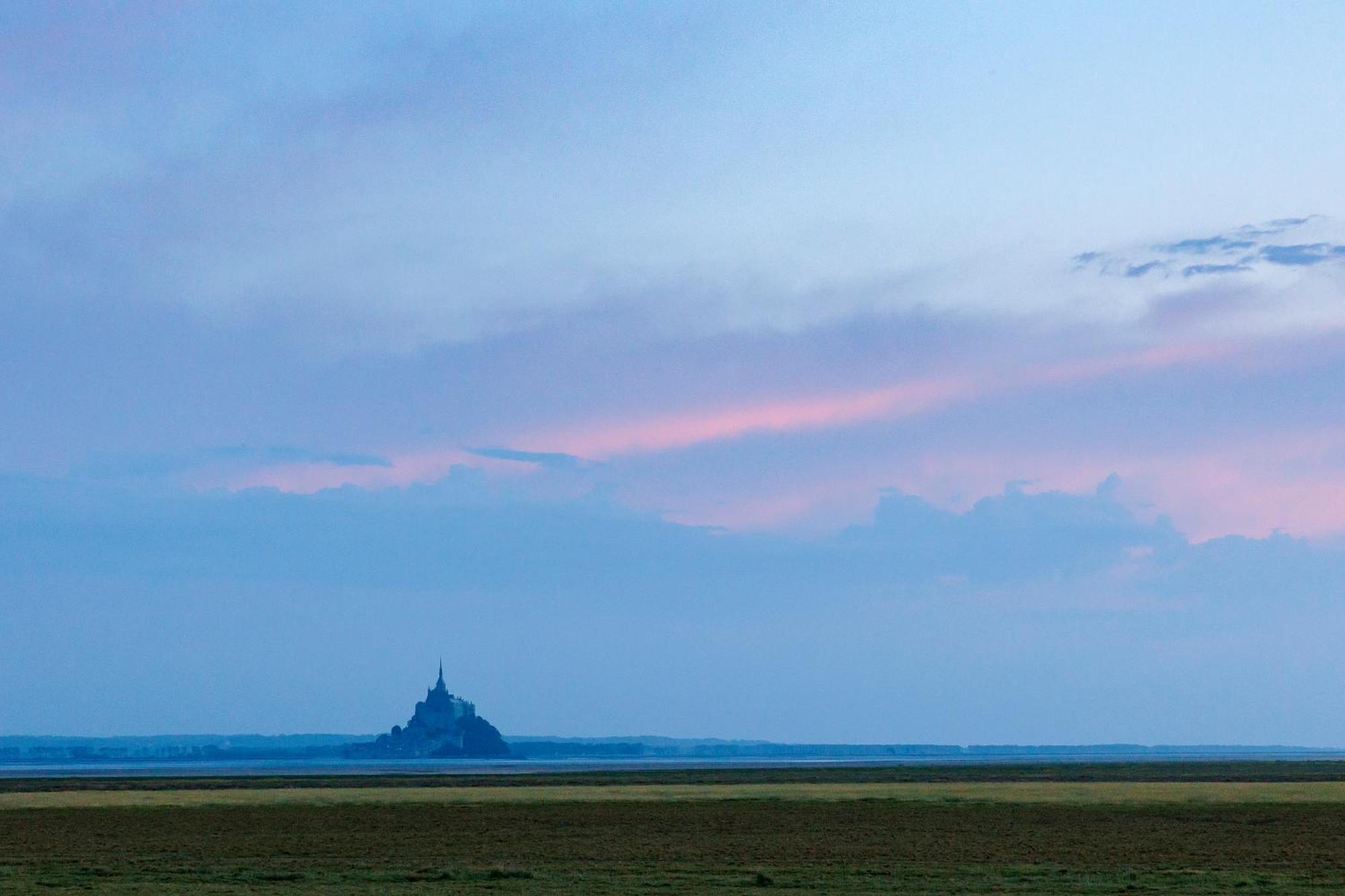 Entre Mont St Michel Et Merveille Vains Ngoại thất bức ảnh