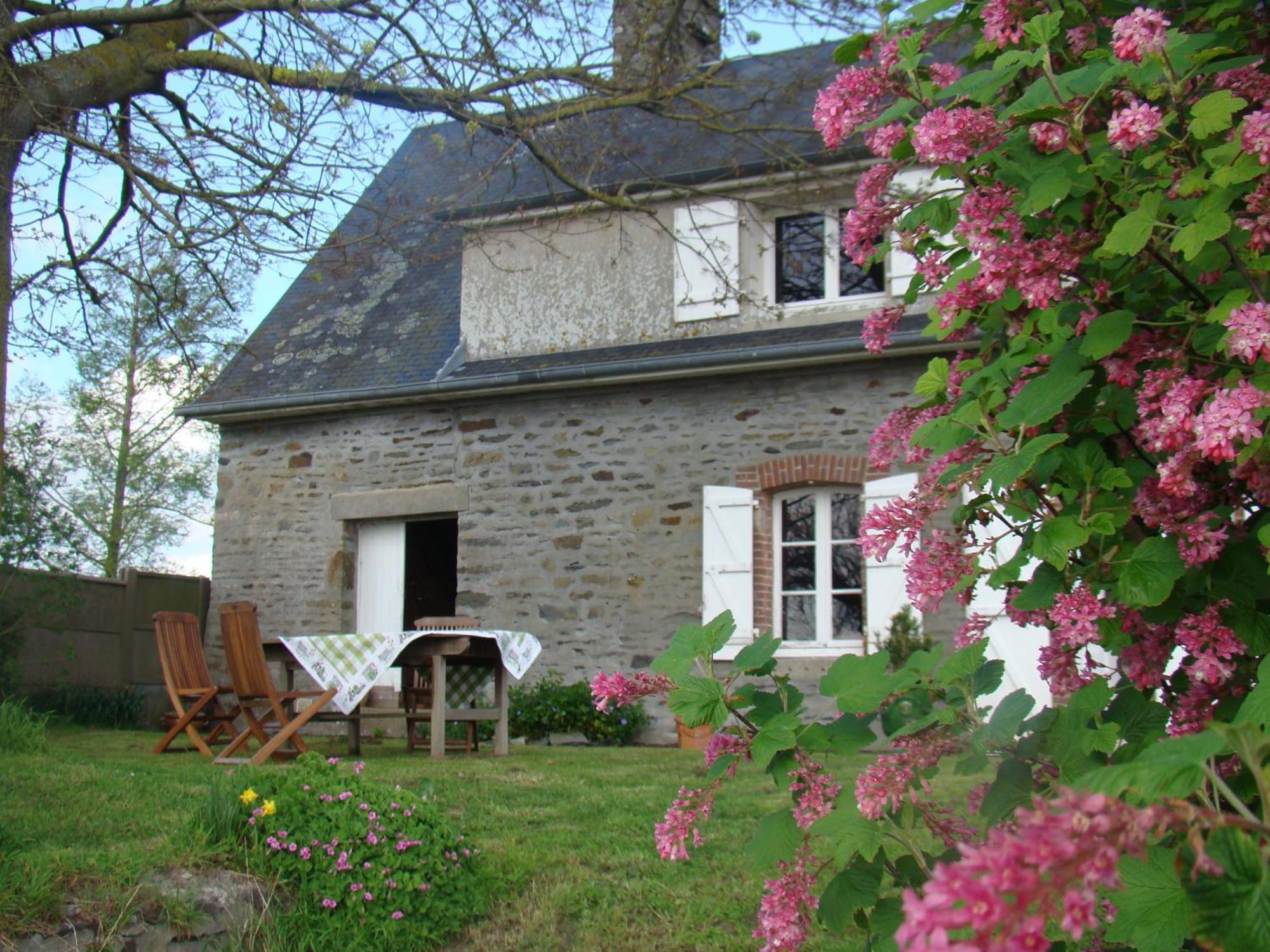 Entre Mont St Michel Et Merveille Vains Ngoại thất bức ảnh